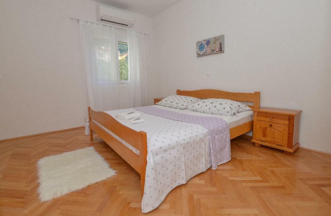 Villa Jelena Makarska Exterior foto