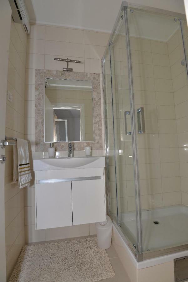 Villa Jelena Makarska Exterior foto
