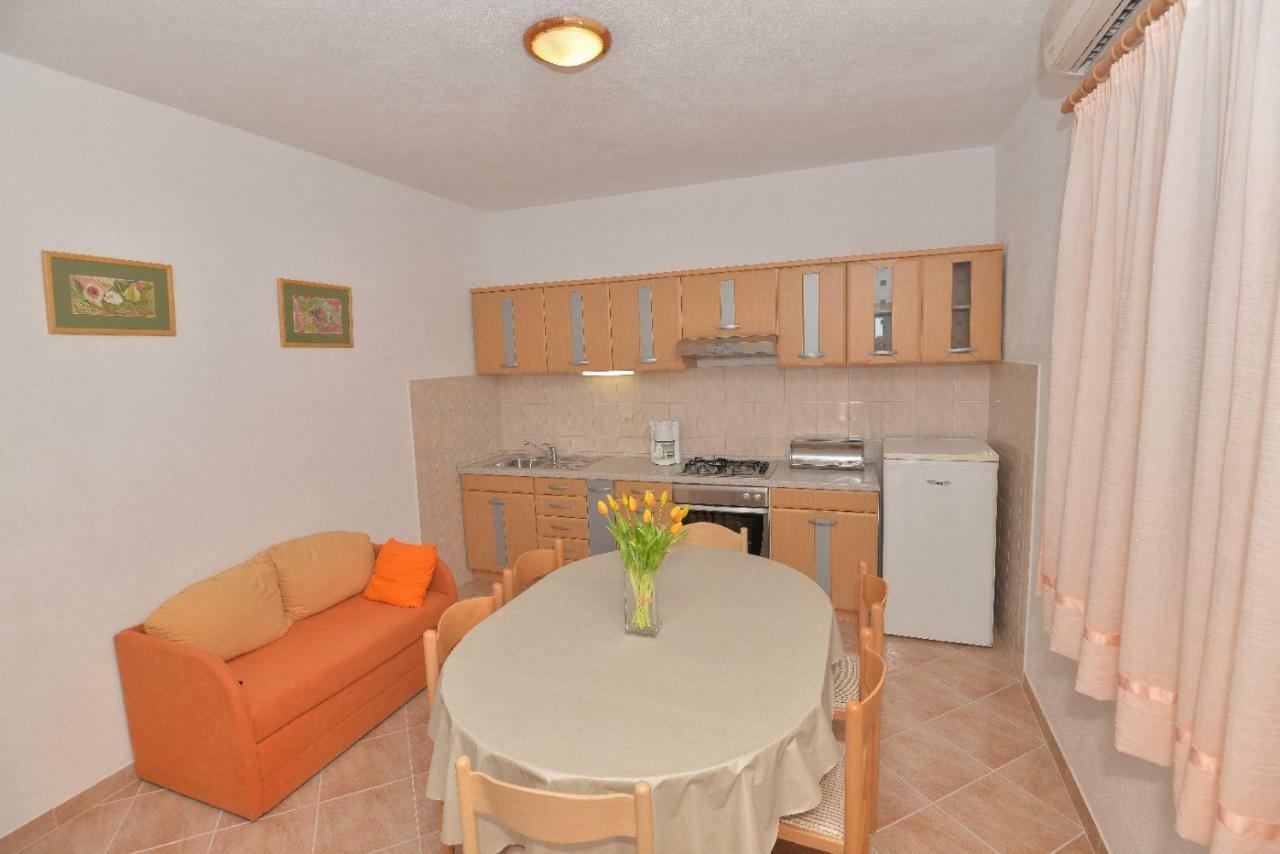 Villa Jelena Makarska Exterior foto